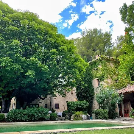 Luxury Provencal Amidst Own Vinyards Villa