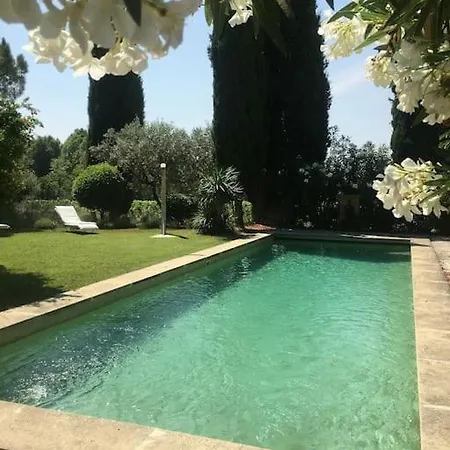 Luxury Provencal Amidst Own Vinyards
